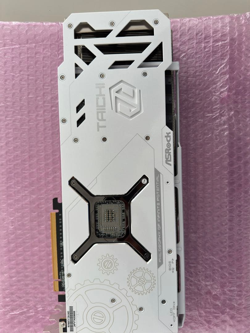 グラフィックボード・グラボ・ビデオカード ASRock RX7900XTX TCW 24GO