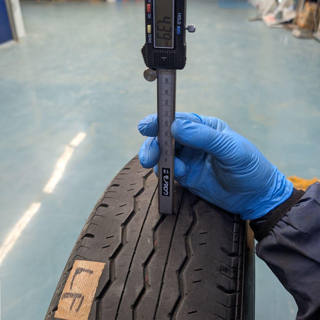 ハイエース200系 アルミホイールタイヤセット 15インチ