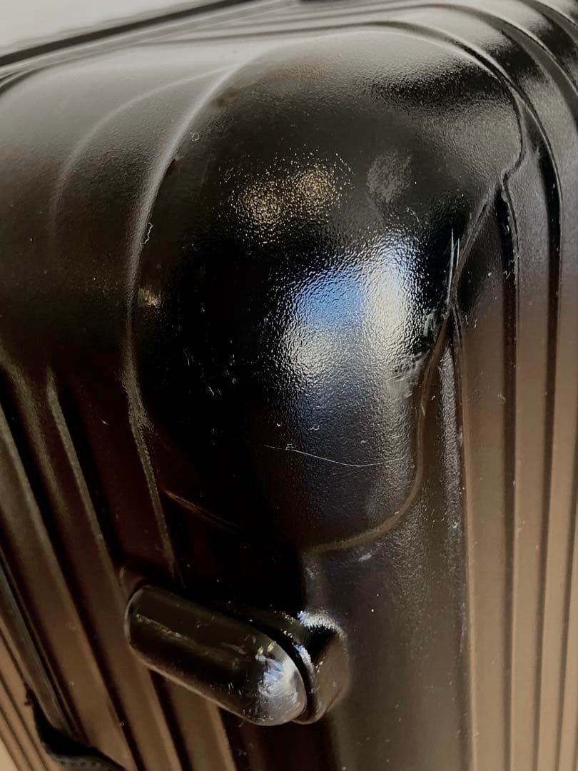 RIMOWA リモワ　サルサ　4輪　マットブラック　86リットル　人気の黒