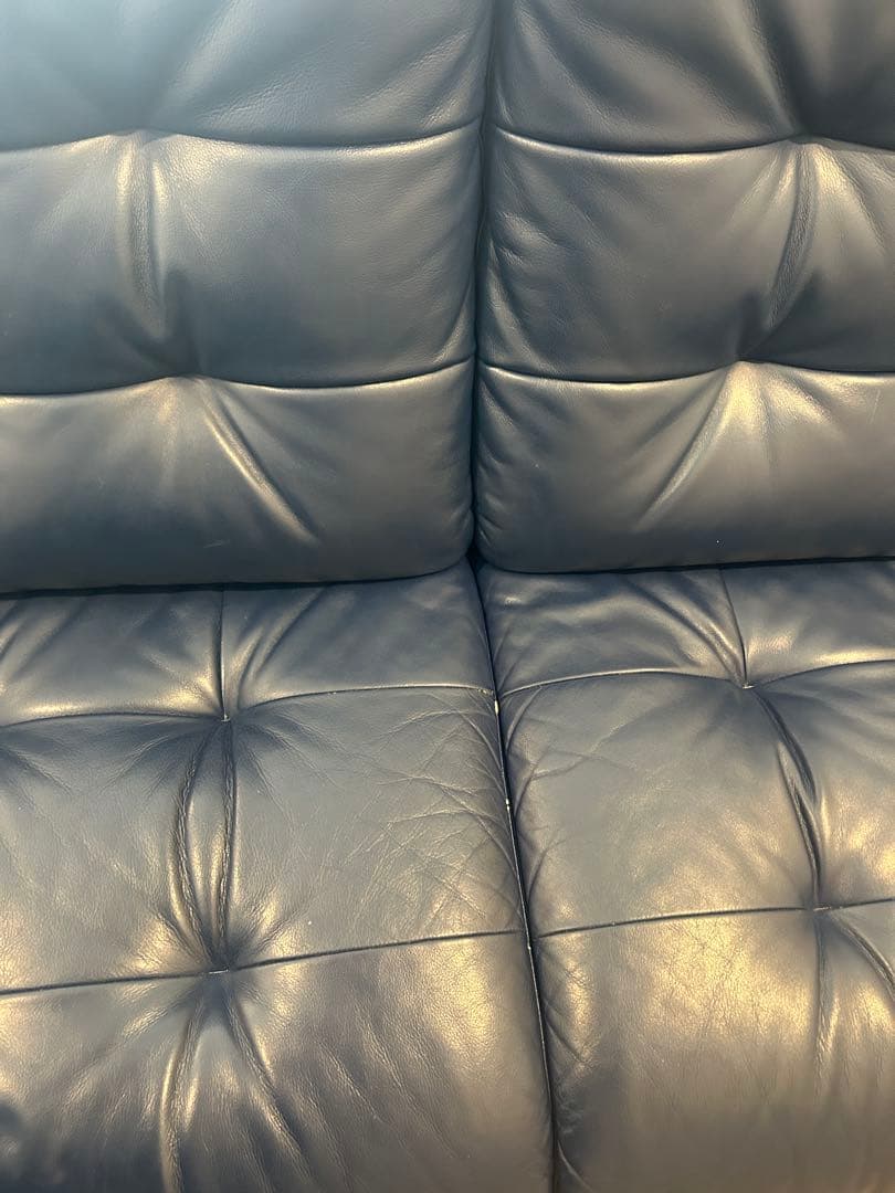 カリモク ZU4903 3人掛けソファ レザー　ネイビー