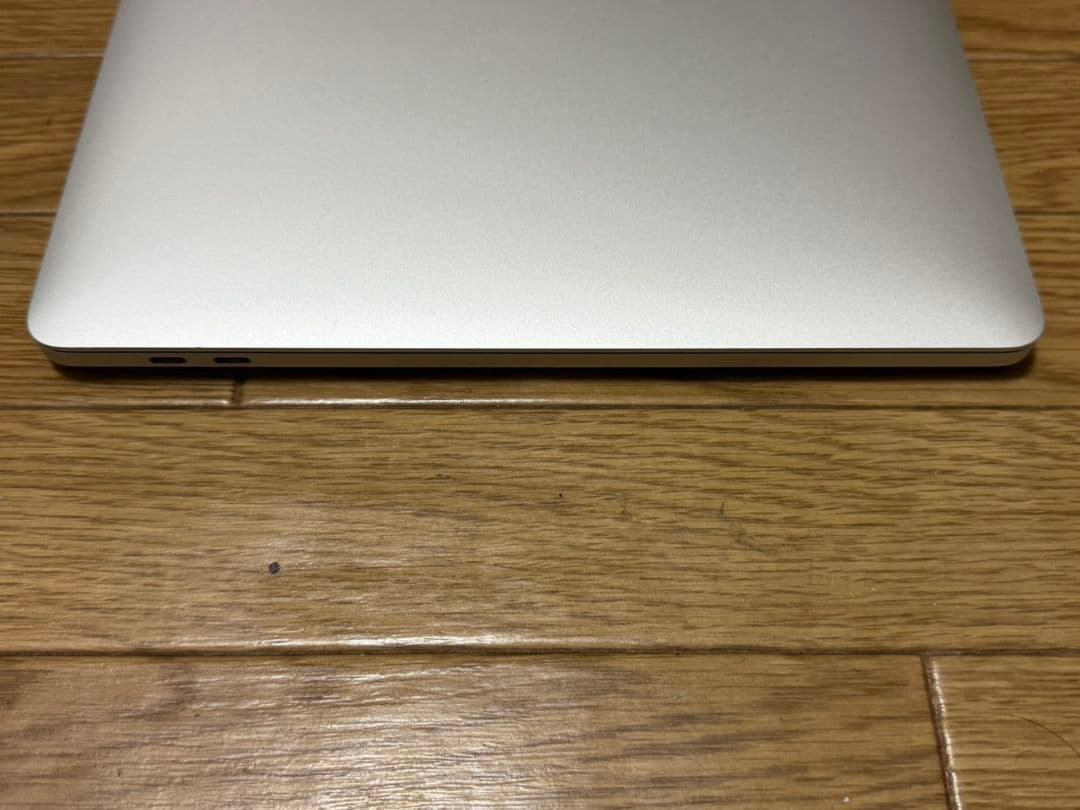 MacBook本体 MacBook Pro 2018 15.4inch