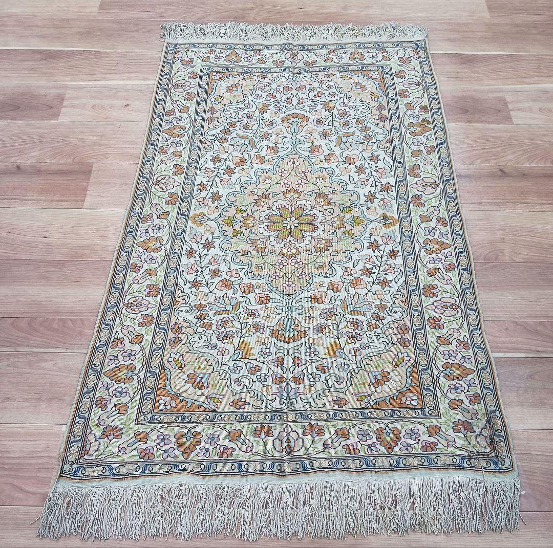 Y3050 トルコ絨毯 カイセリ 手織り72万ノット シルク 128×83㎝