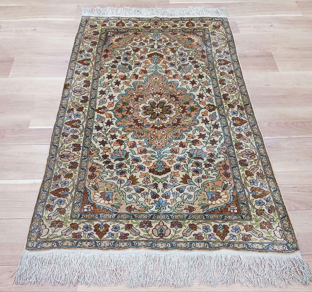 Y3050 トルコ絨毯 カイセリ 手織り72万ノット シルク 128×83㎝