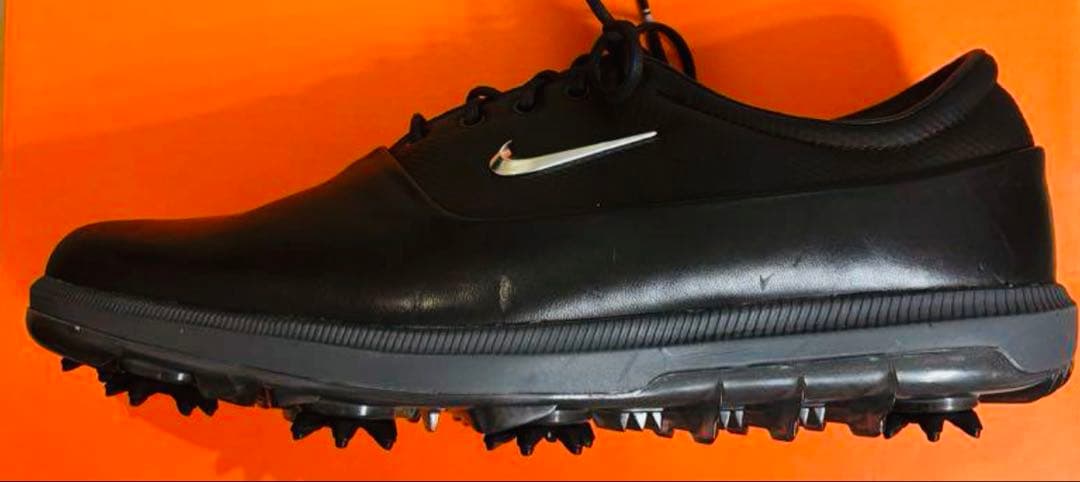 レア新品✳︎NIKE GOLF スニーカー早い者勝ちです！