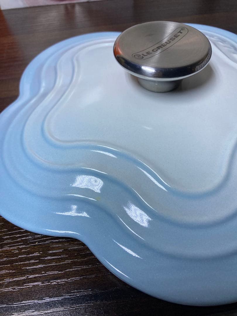 レア　廃盤　ルクルーゼ ココットフルール　パウダーブルー　新品未使用品