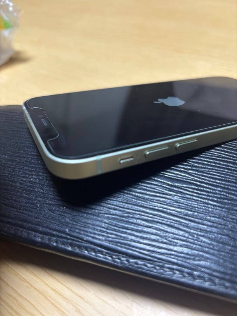 美品　iPhone 12 128GB グリーン SIMフリー 箱ありGREEN