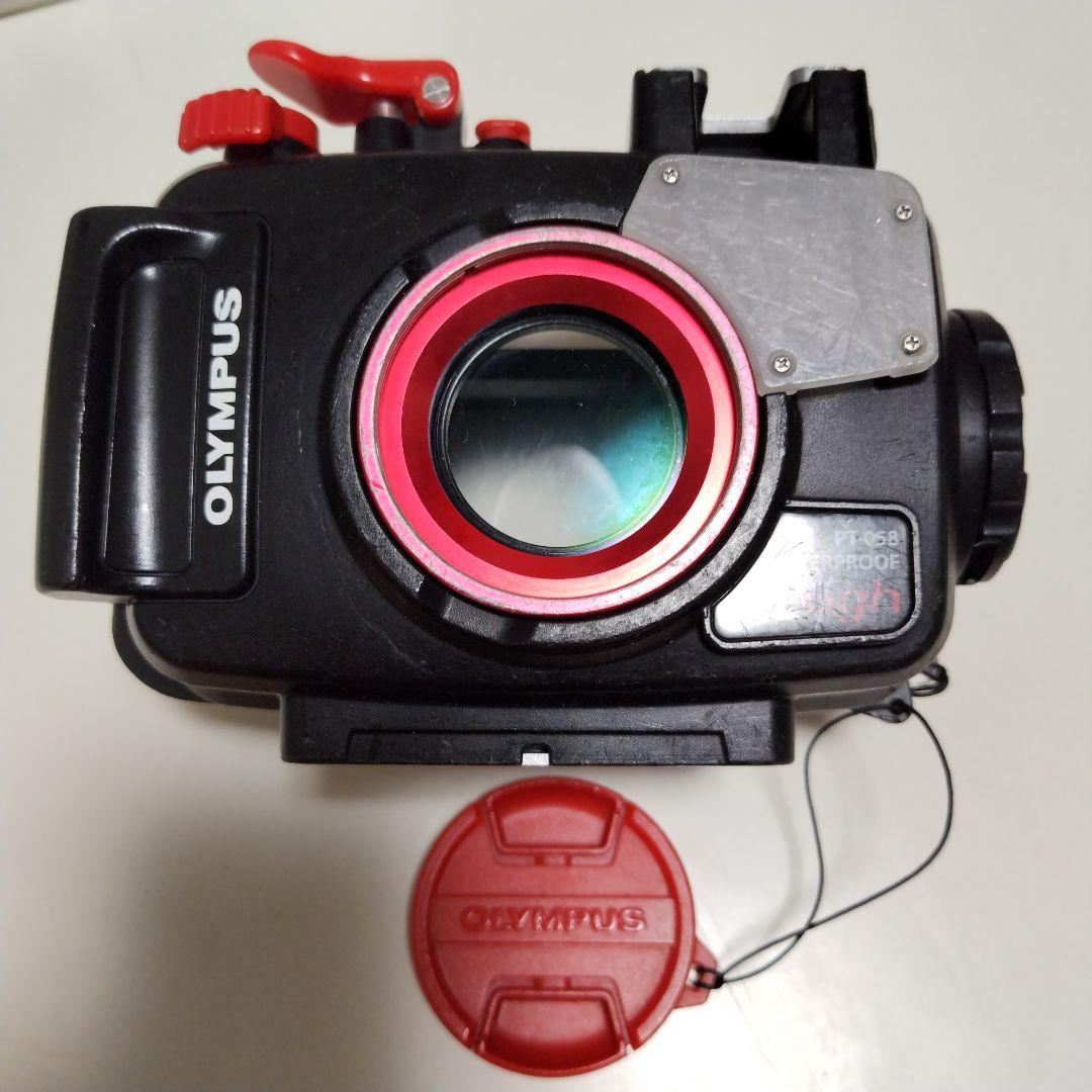 オリンパス　デジタルカメラ(TG-5)＆防水プロテクター(PT-058)、電池