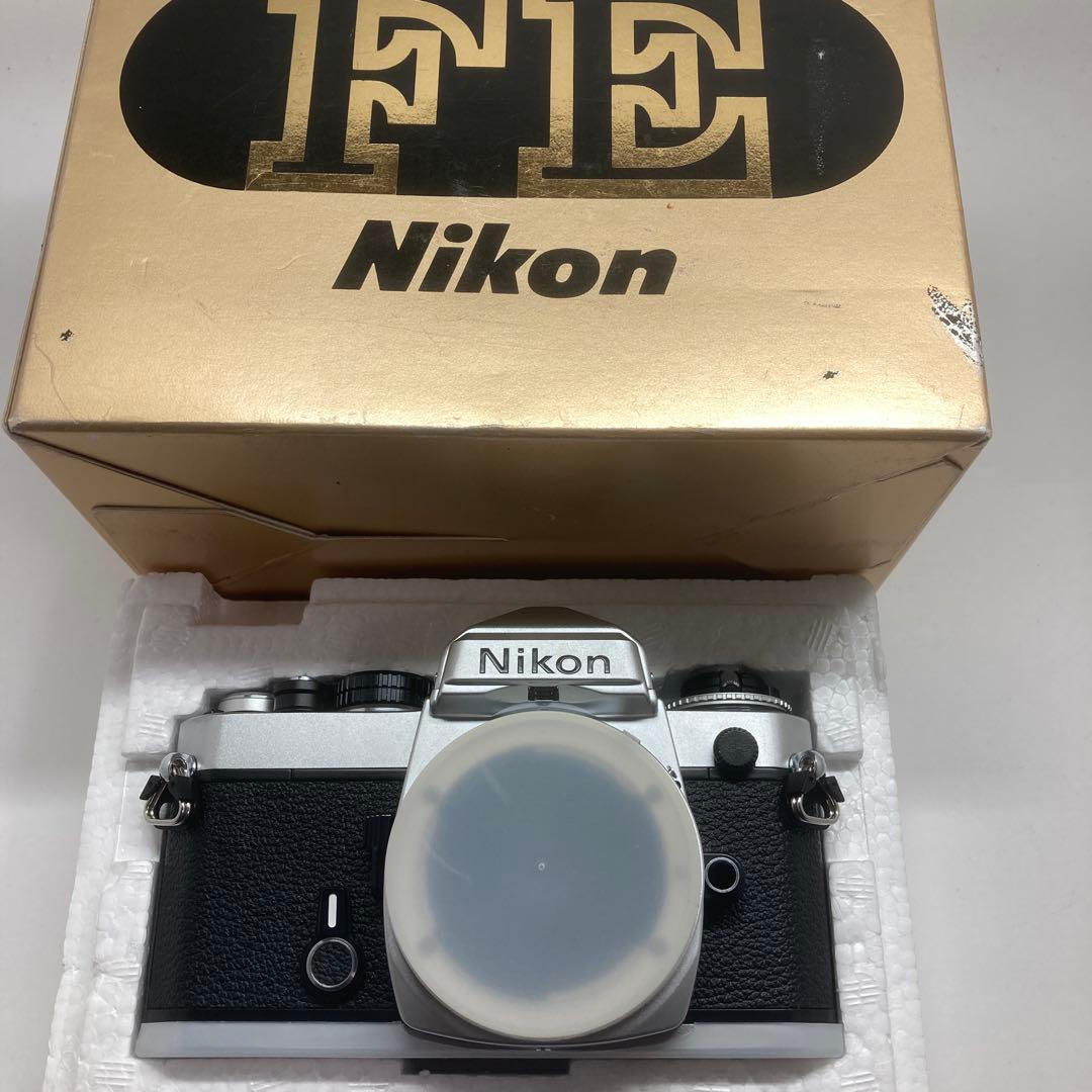 Nikon FE 極美品　元箱、説明書付き