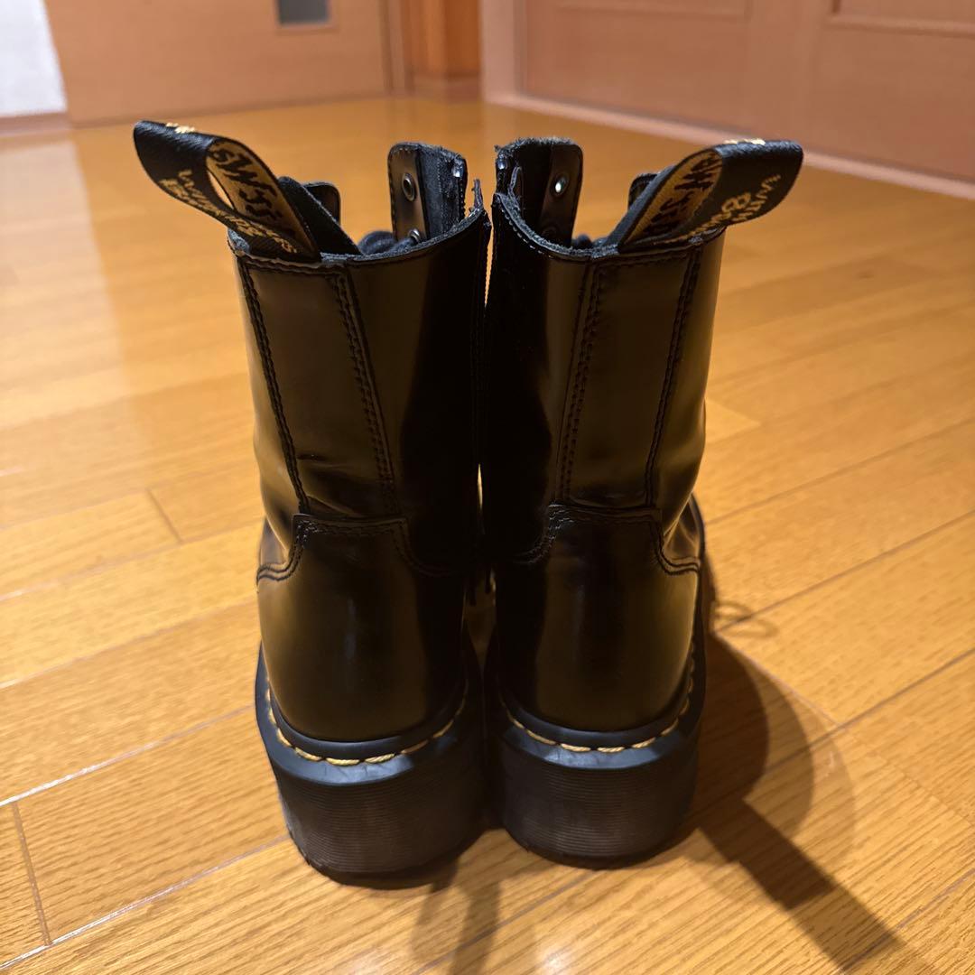 ドクターマーチン　JADON