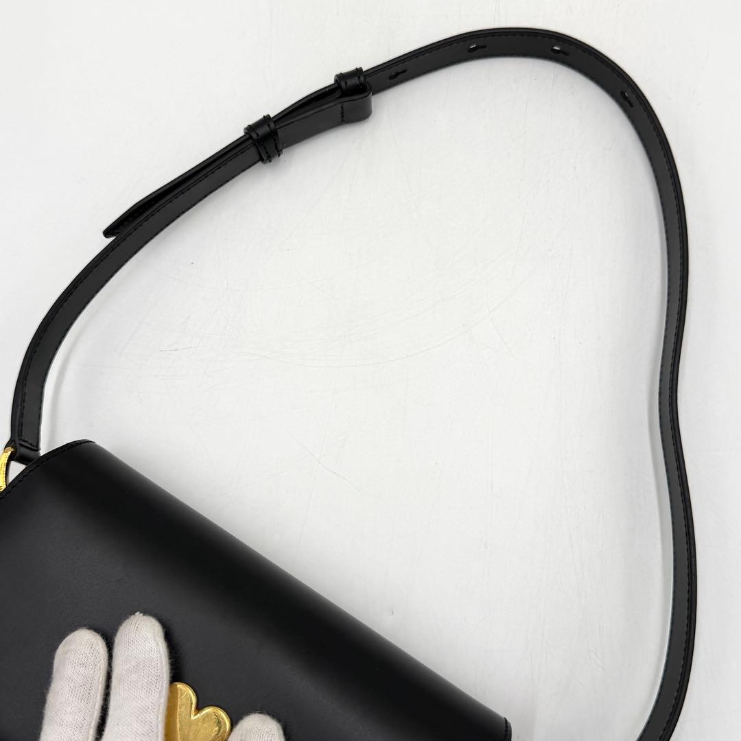 【極美品】アミパリス バケット ショルダーバッグ ハート ロゴ レザー ブラック