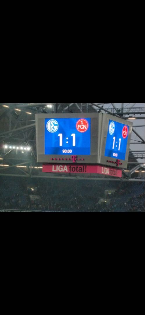 超貴重！Uchida 22 Schalke 04 サイン入りシャツ