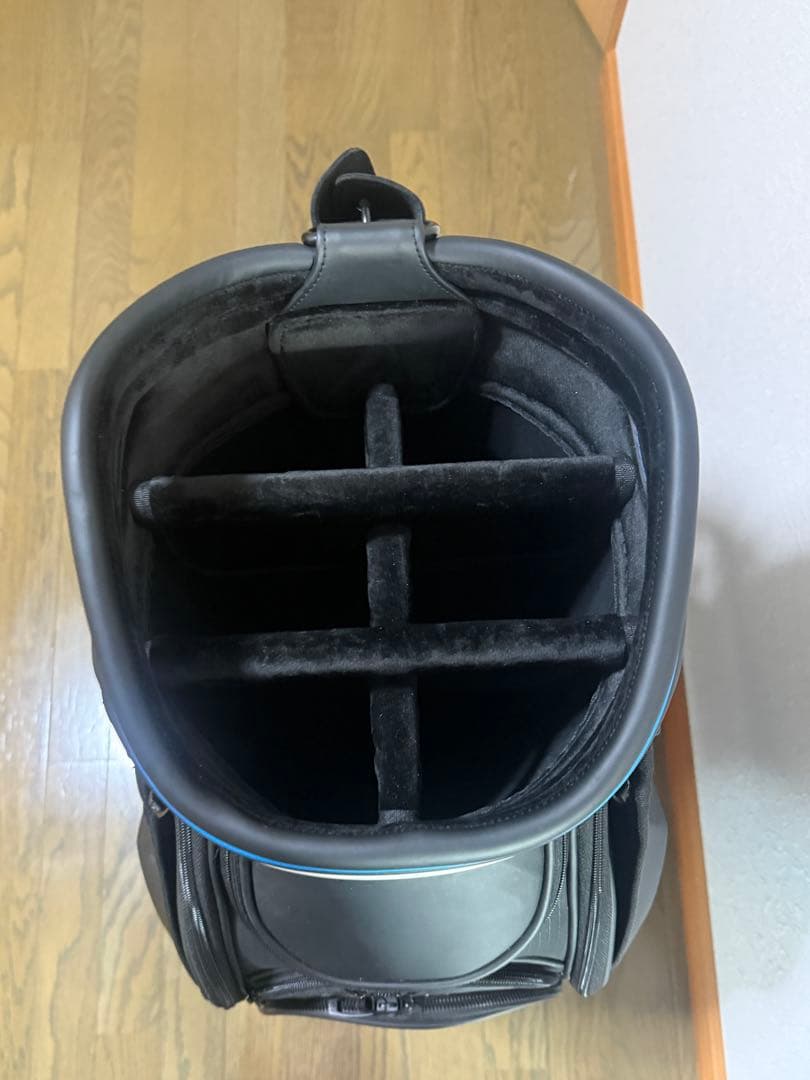 TaylorMade SIM2 キャディバッグ ゴルフバッグ