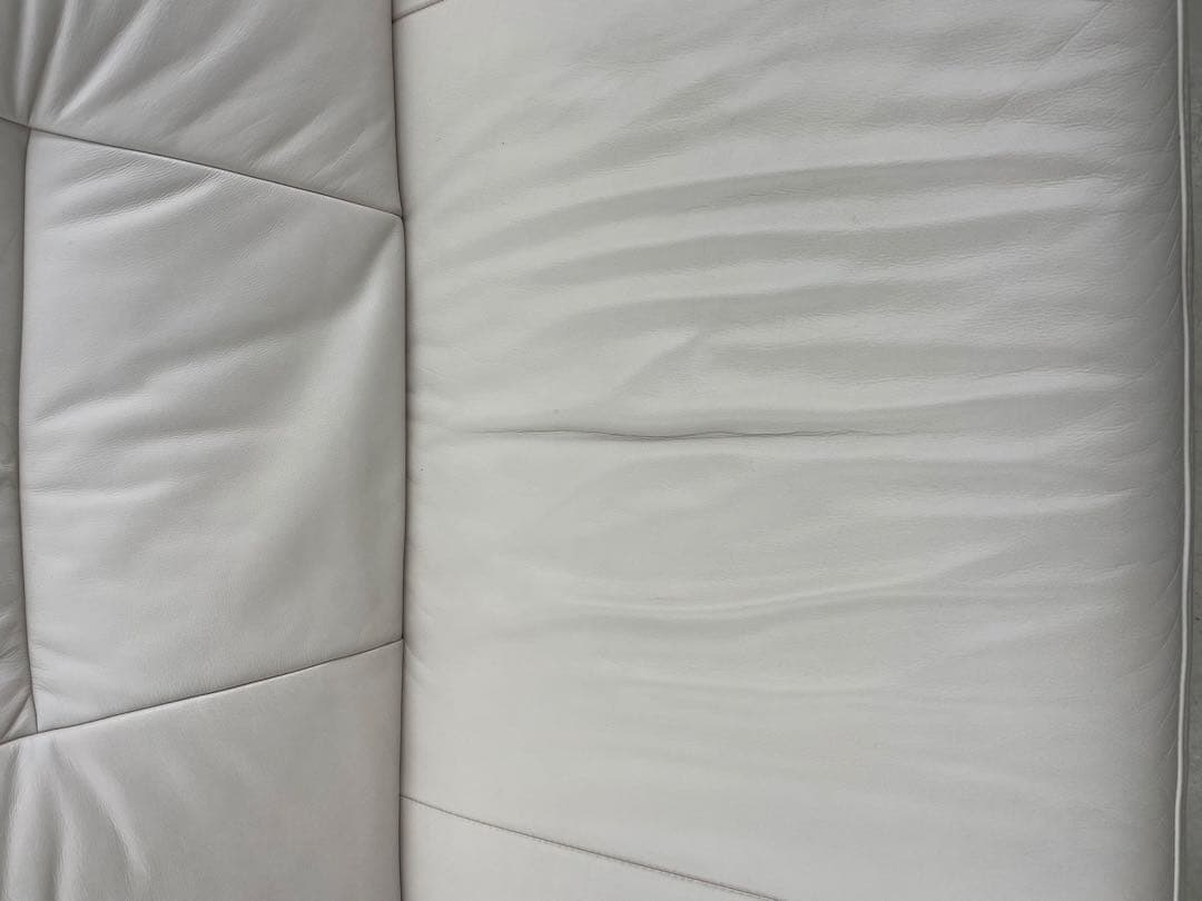 himolla ヒモラ　3人掛けソファ ソファ 美品