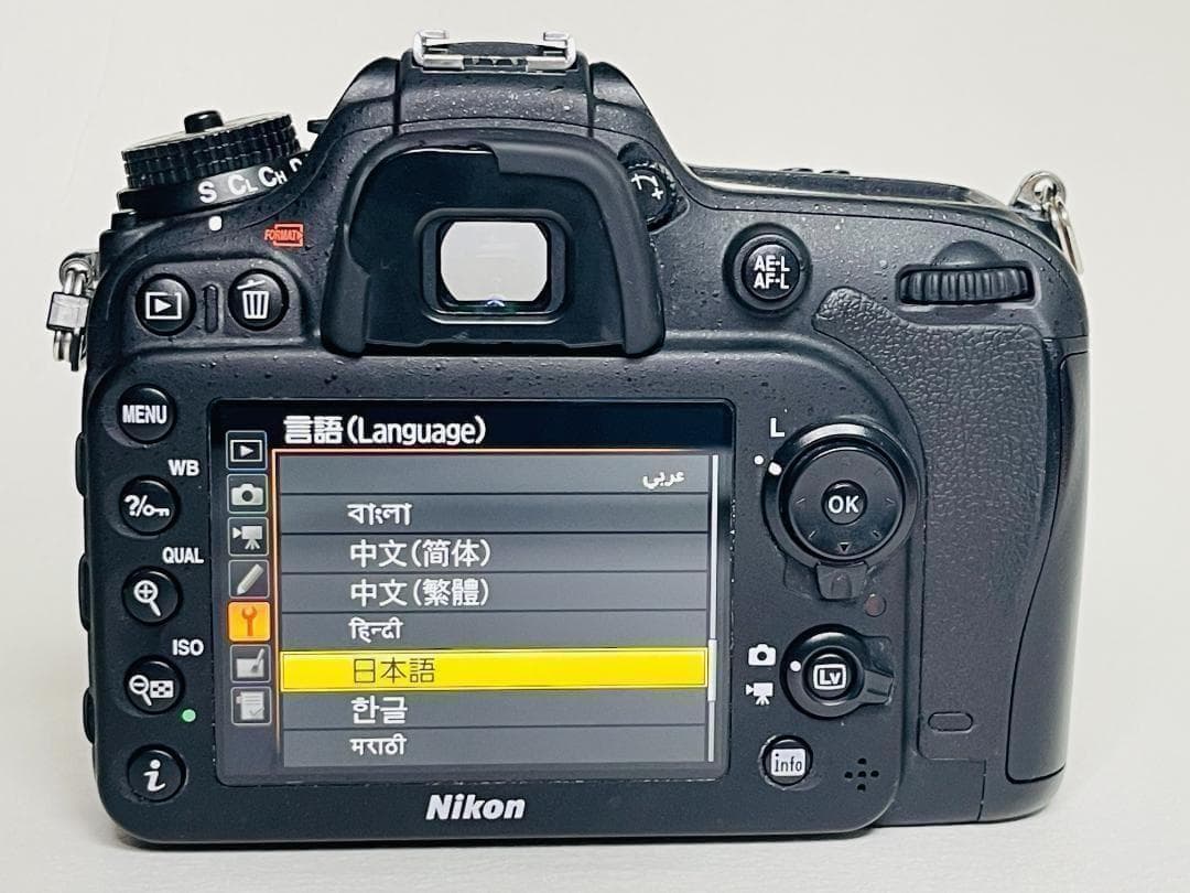 ニコン NIKON D7200 デジタル一眼レフ カメラ 中古 現状品