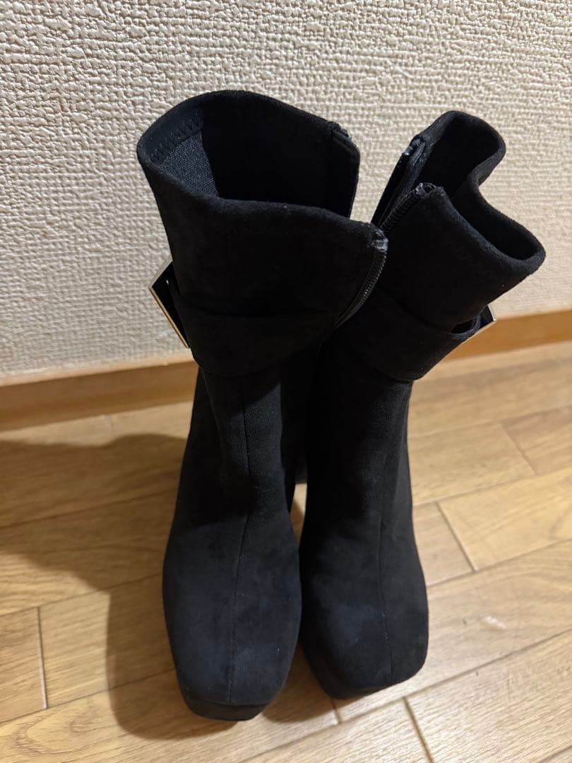 ミシェルマカロン 盛れる♡バックルショートブーツ13cm XSサイズ