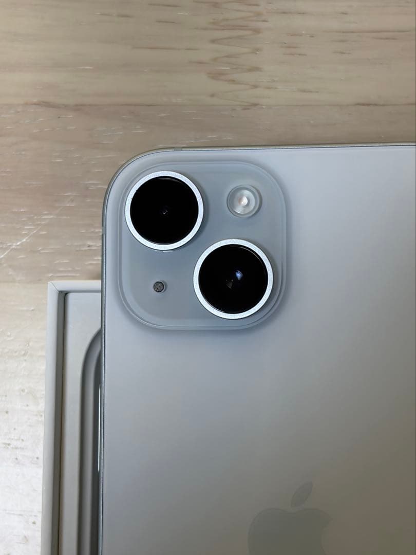 【美品】iPhone 15 128GB ブルーSIMフリー