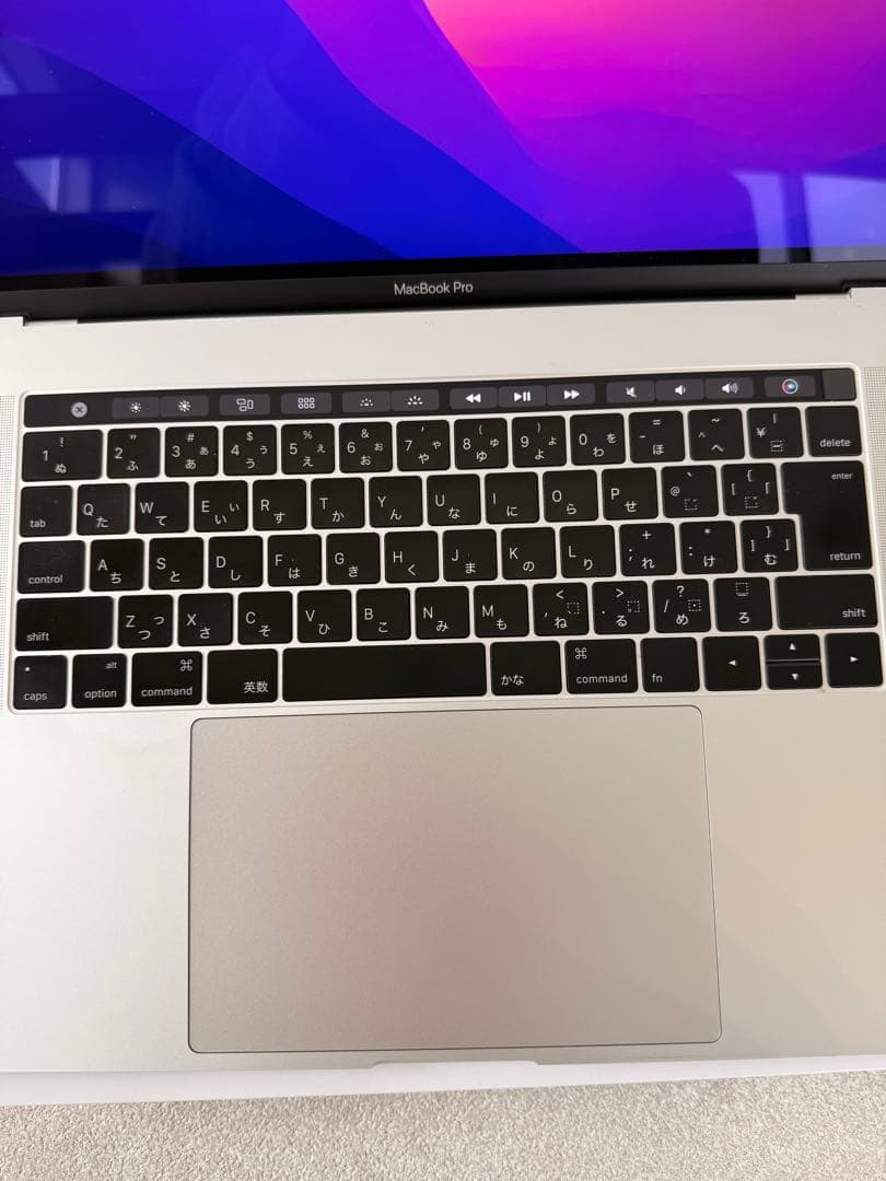 MacBookPro 15インチ【256GB/メモリ16GB/2.6GHz】