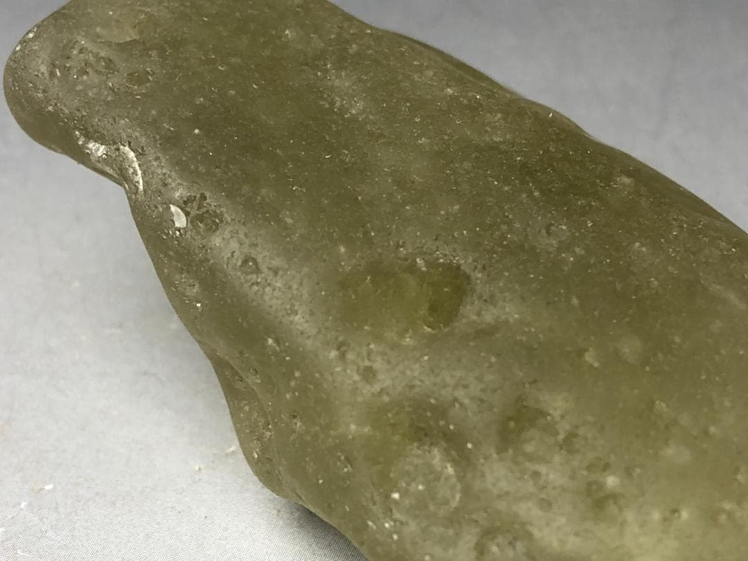 リビアンデザートグラス・リビアングラス 隕石　重さ103g