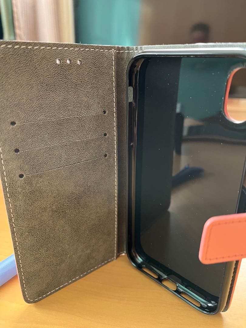 iPhone XR SIMフリー　 バッテリー最大容量88% ケースおまけ　美品