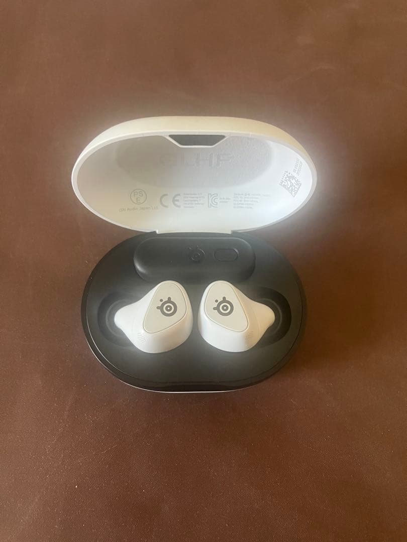 SteelSeries Arctis Gamebuds※値下げ不可