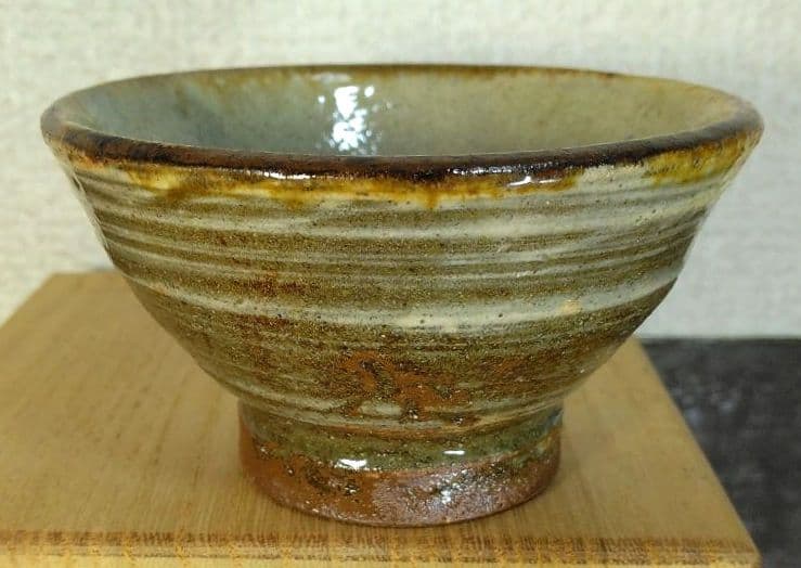 人間国宝 金城次郎 魚紋酒盃 栞 共箱(本人書付) 美品 やちむん壺屋焼 壷屋焼