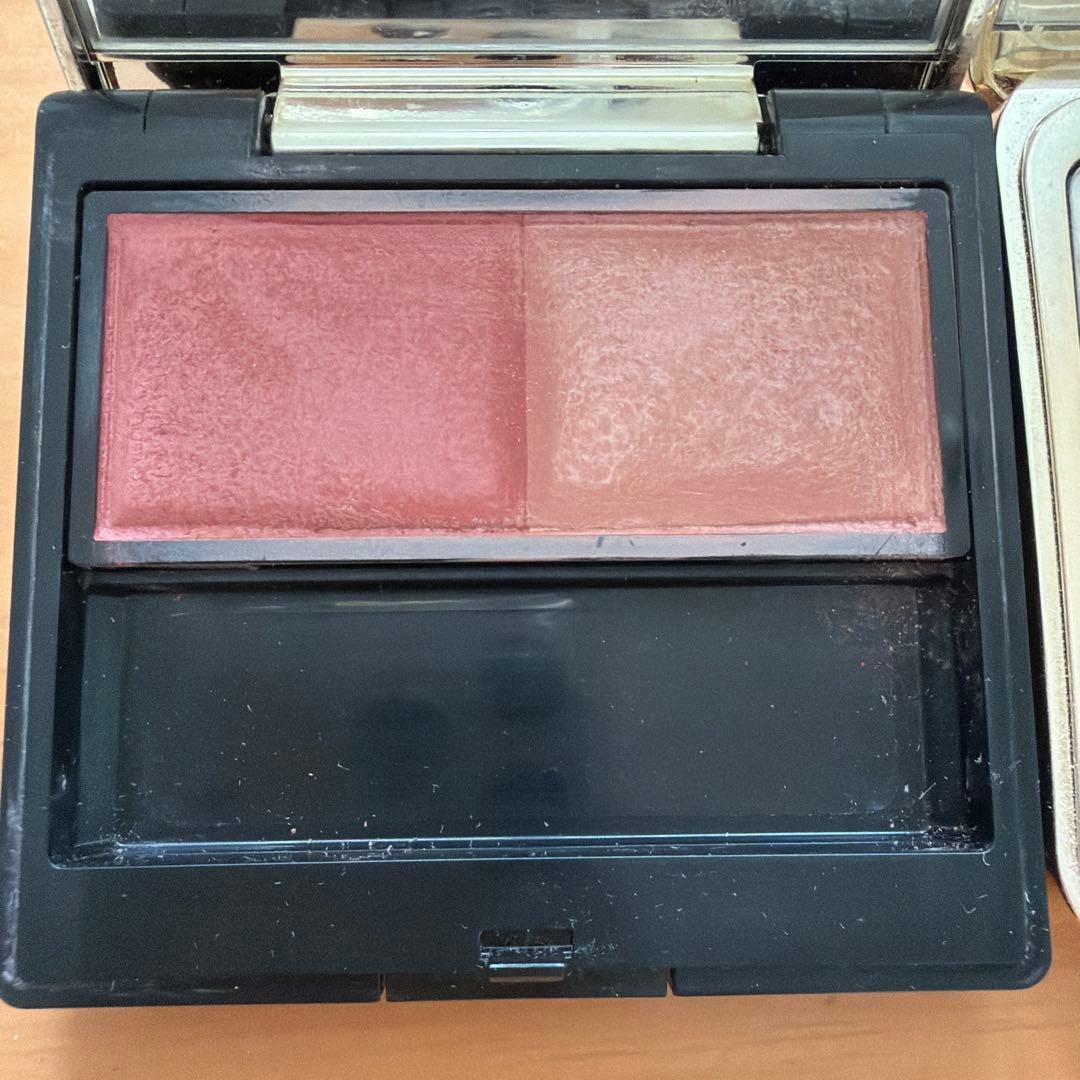 値下げ クレドポーボーテ アイシャドウ 2個 フェイスカラー資生堂 INOUI