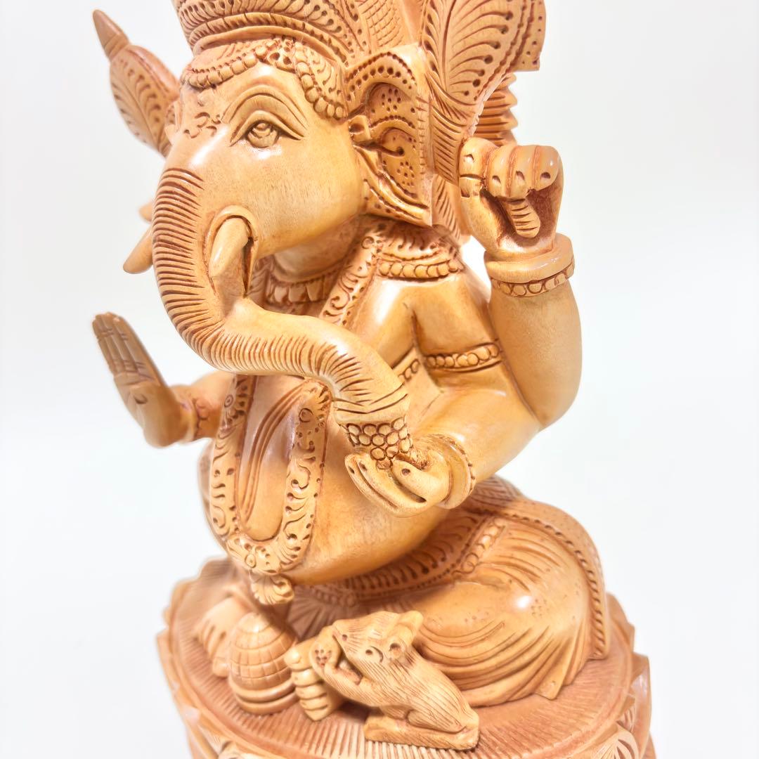 ま*こ様 【大】神木カダムウッド製　木製　ガネーシャ像 置物 約23cm