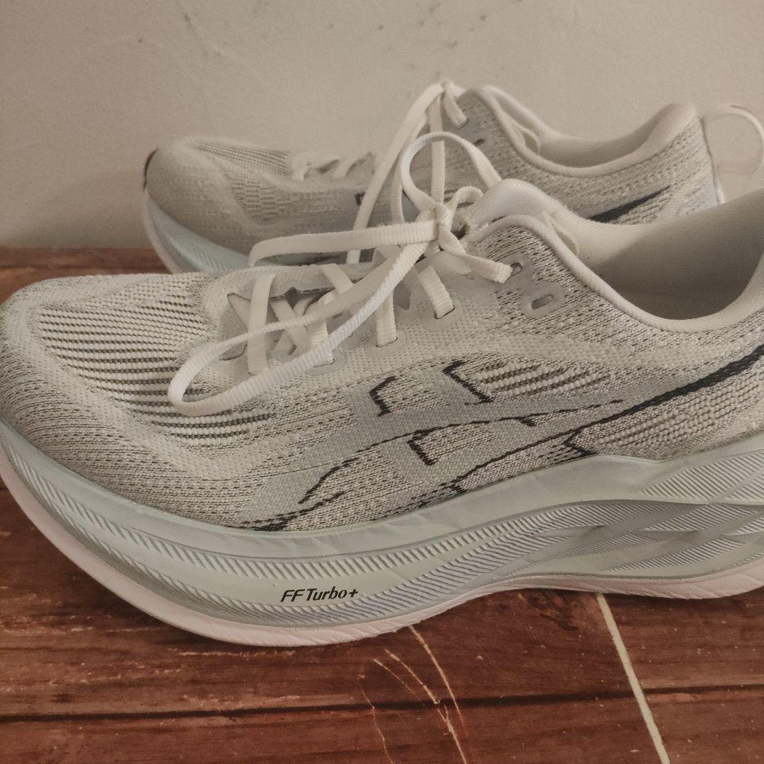 ASICS スーパーブラスト2 25cm