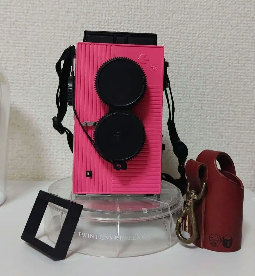 二眼　トイカメラ