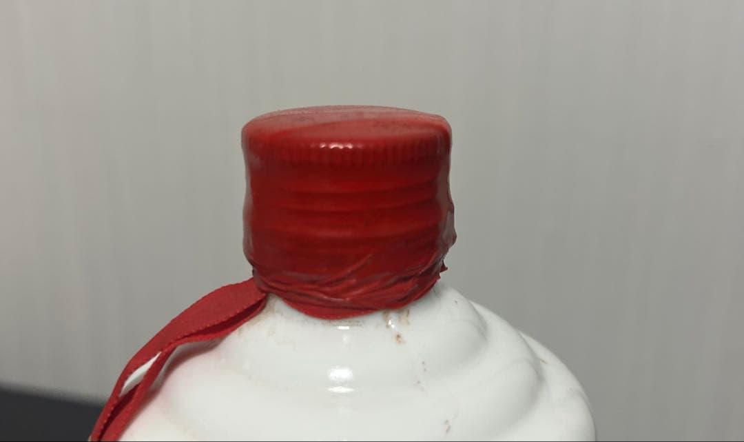 【古酒】貴州茅台酒 天女ラベル ゴールドラベル 53度 500ml