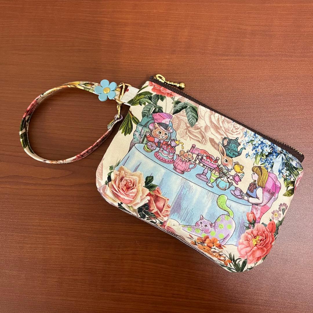 ジョリーフルール　新作メゾンドクチュール　たっぷりフリルトート＆14㎝ポーチ　①