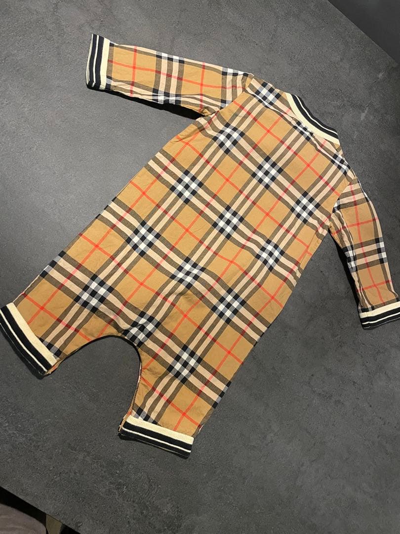 【美品】バーバリー BURBERRY ロンパース 9m 74cm 70
