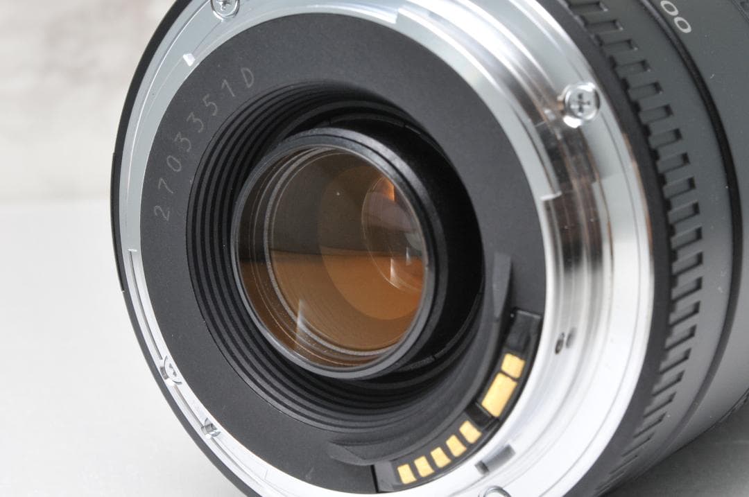 望遠レンズ❣️Canon⭐️EF 75-300mm F4-5.6 Ⅱ USM