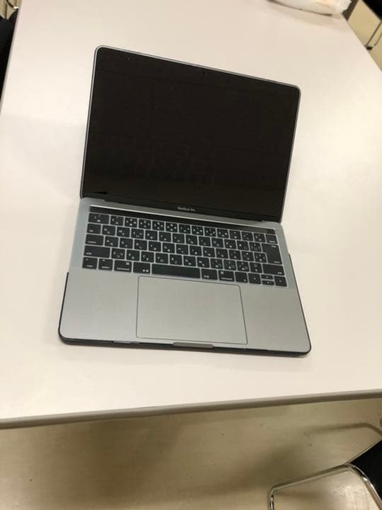 MacBook本体 Apple MacBook Pro 13.3 2017 16GB/256GB