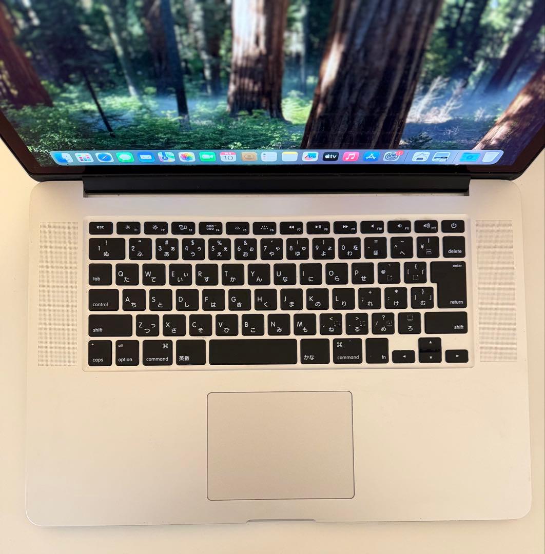 美品 Macbook Pro 15インチ 今年最新mac os Sequoia