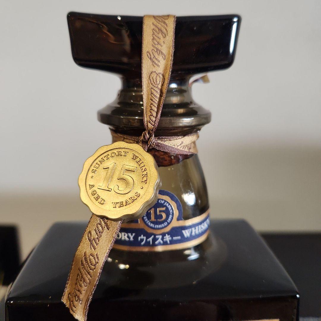 SUNTORY　ウィスキーローヤルプレミアム15年