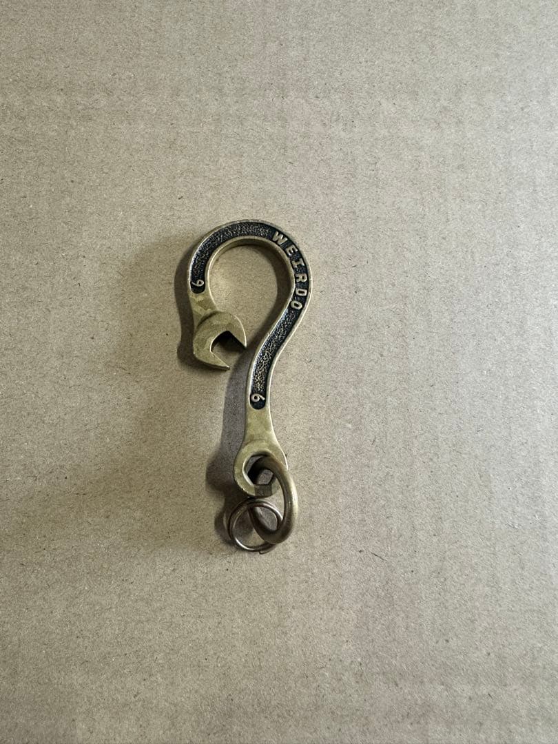 【WEIRDO】真鍮製 スパナ型キーホルダー カラビナ
