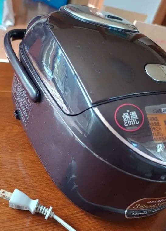 象印　圧力IH炊飯器　NP‐ZD10