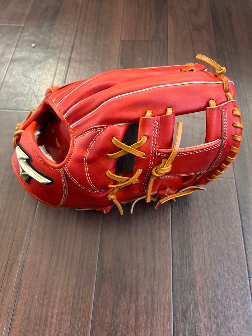 ミズノ　グローバルエリート　軟式内野用グローブ