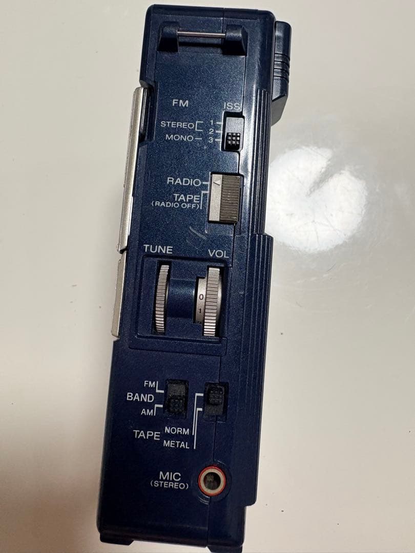 ポータブルプレーヤー SONY FM/AM STEREO