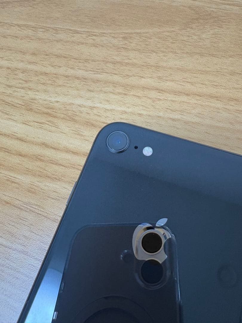 早い者勝ちiPhone8 256GB SIMフリー スペースグレイ