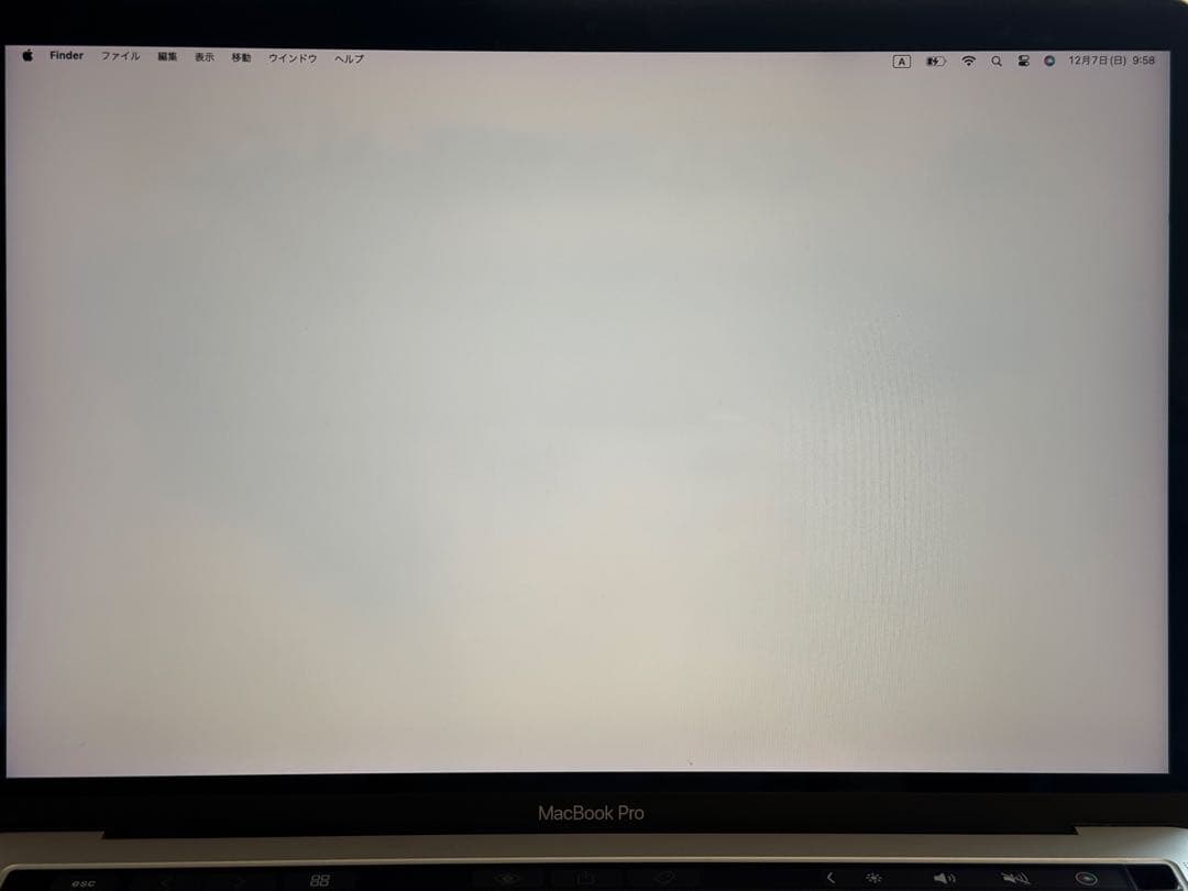 MacBook Pro13.3㌅2018 i7/16GB/256GB A1989