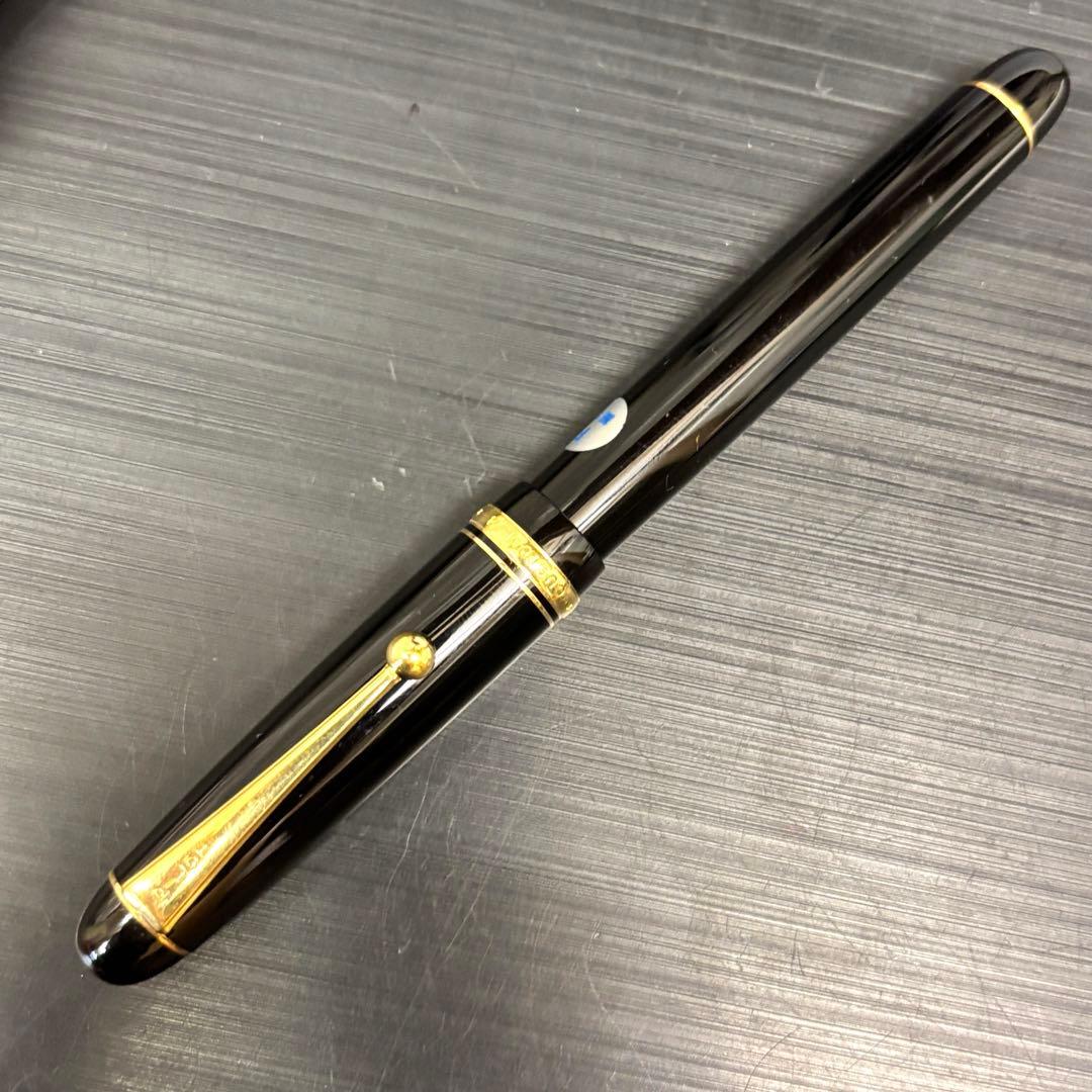 未使用品 パイロット PILOT 万年筆 14K 585 F ブラック 筆記用具