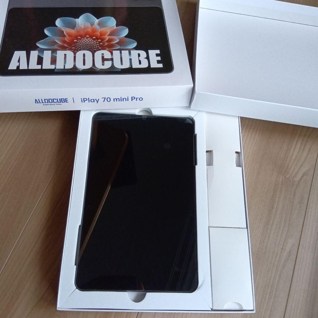 ALLODOCUBE iPlay 70 mini Pro 本体