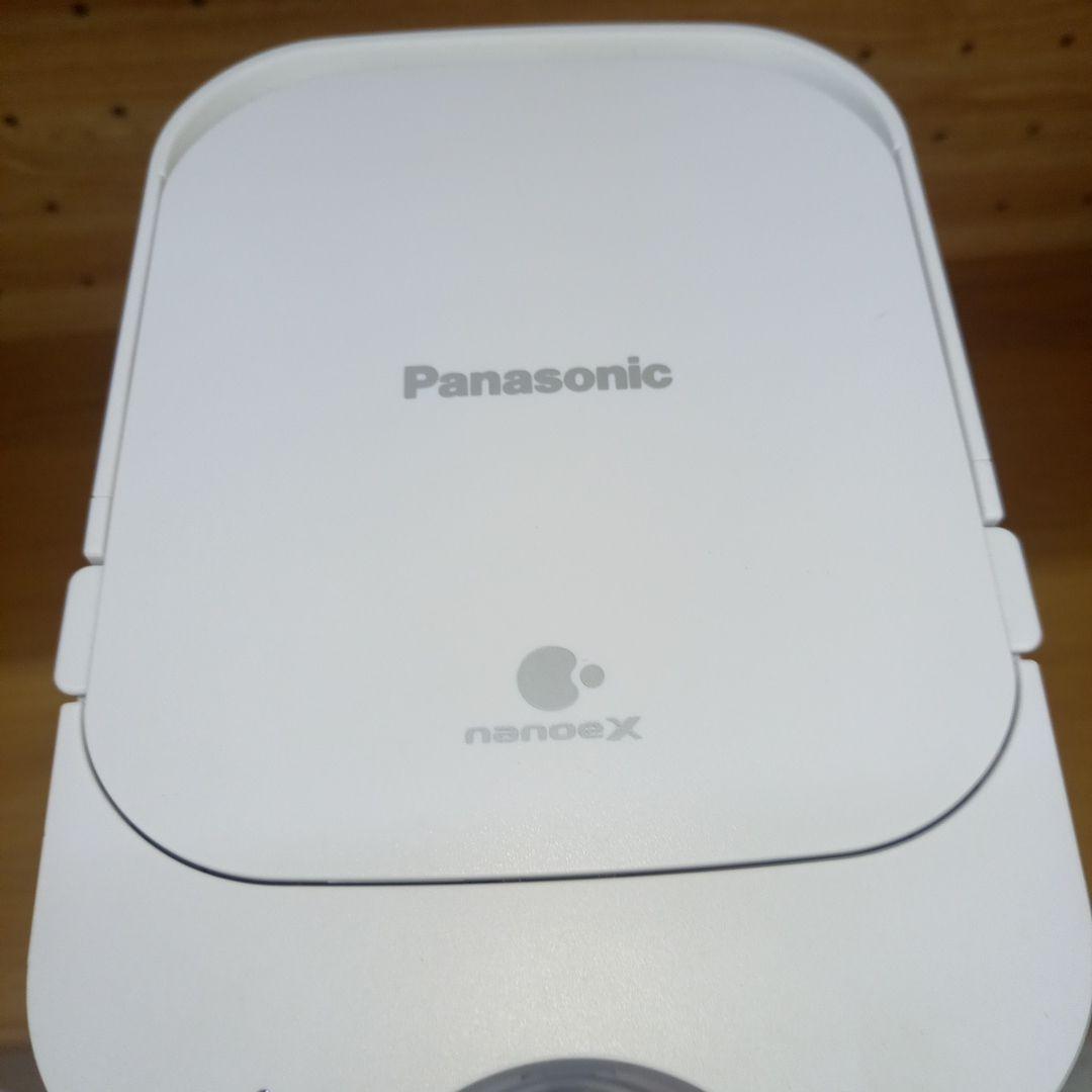 Panasonic　コードレス掃除機　2023年製　MC-NS100K