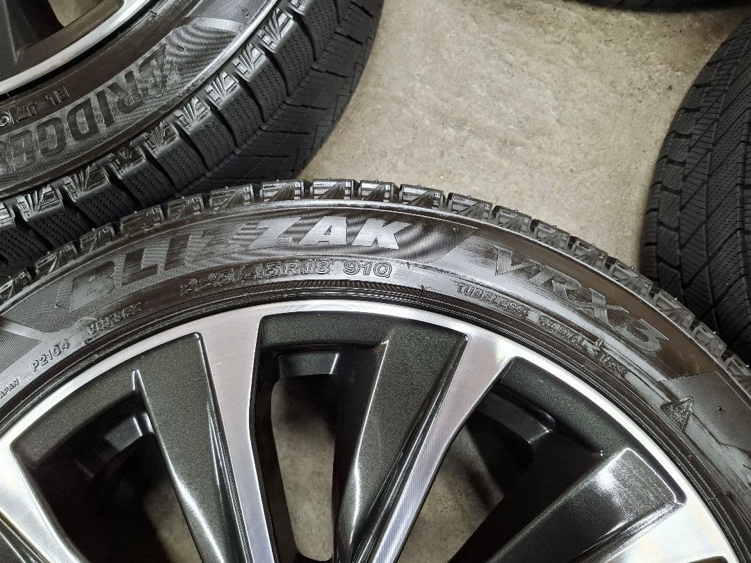 【新車外し】スバル レヴォーグ 純正 ホイールタイヤ VRX3 スタッドレス