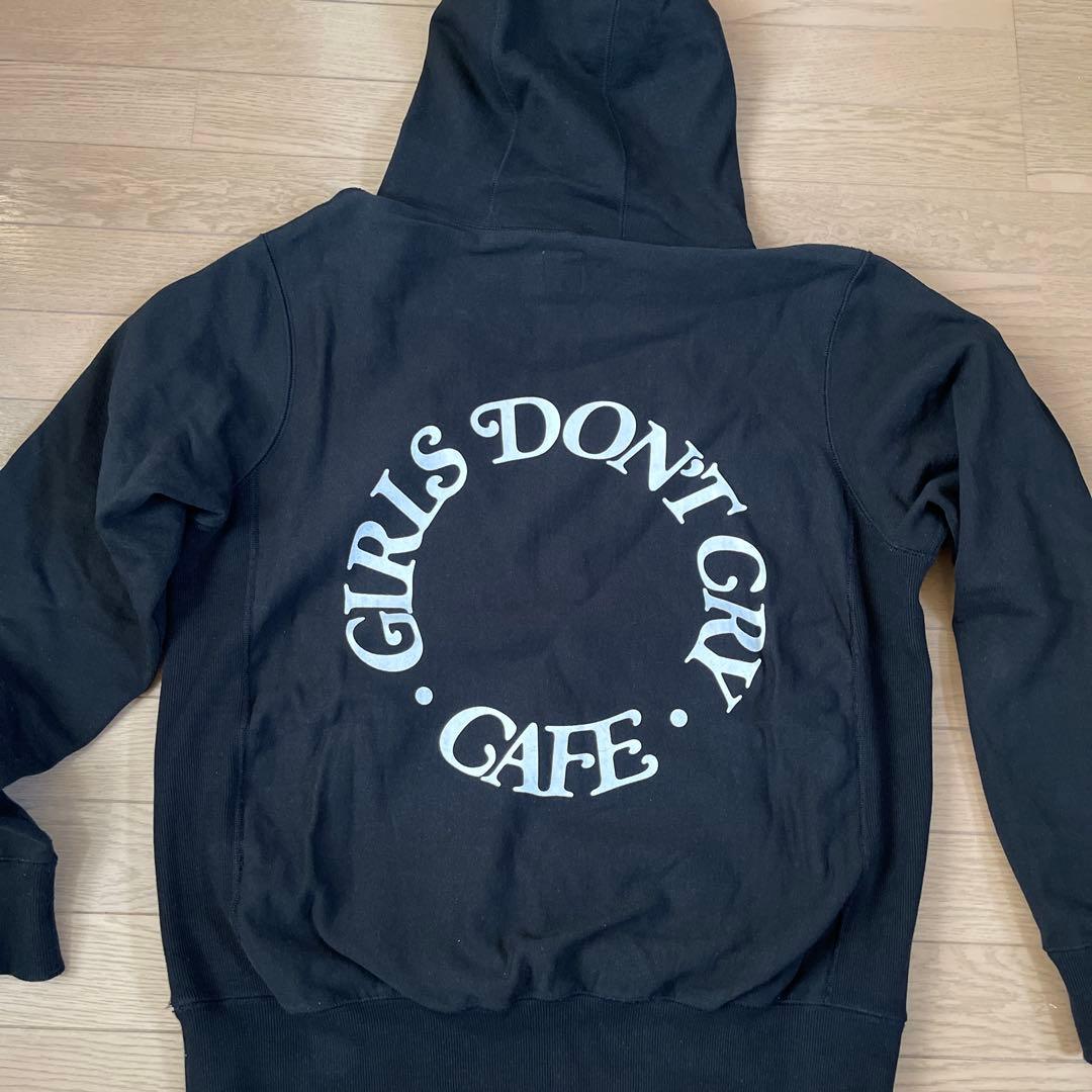 Girls Don't Cry ガールズドントクライ パーカー 黒