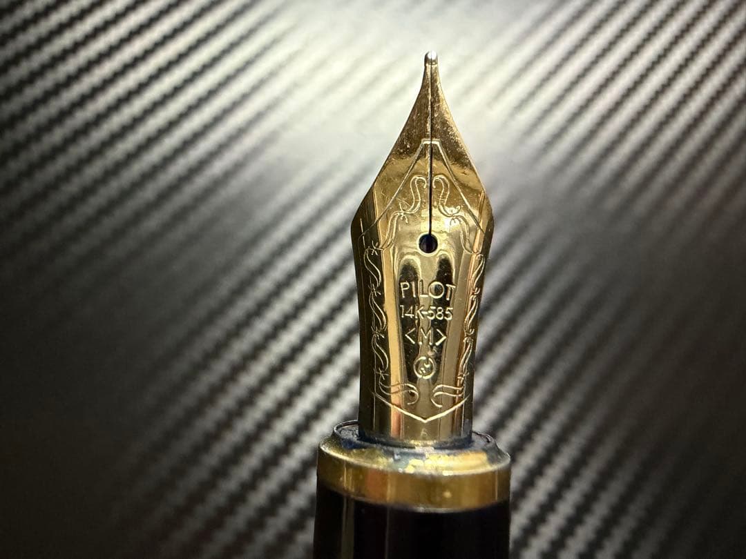 美品 旧型 パイロット カスタム ブラック M 中字 万年筆