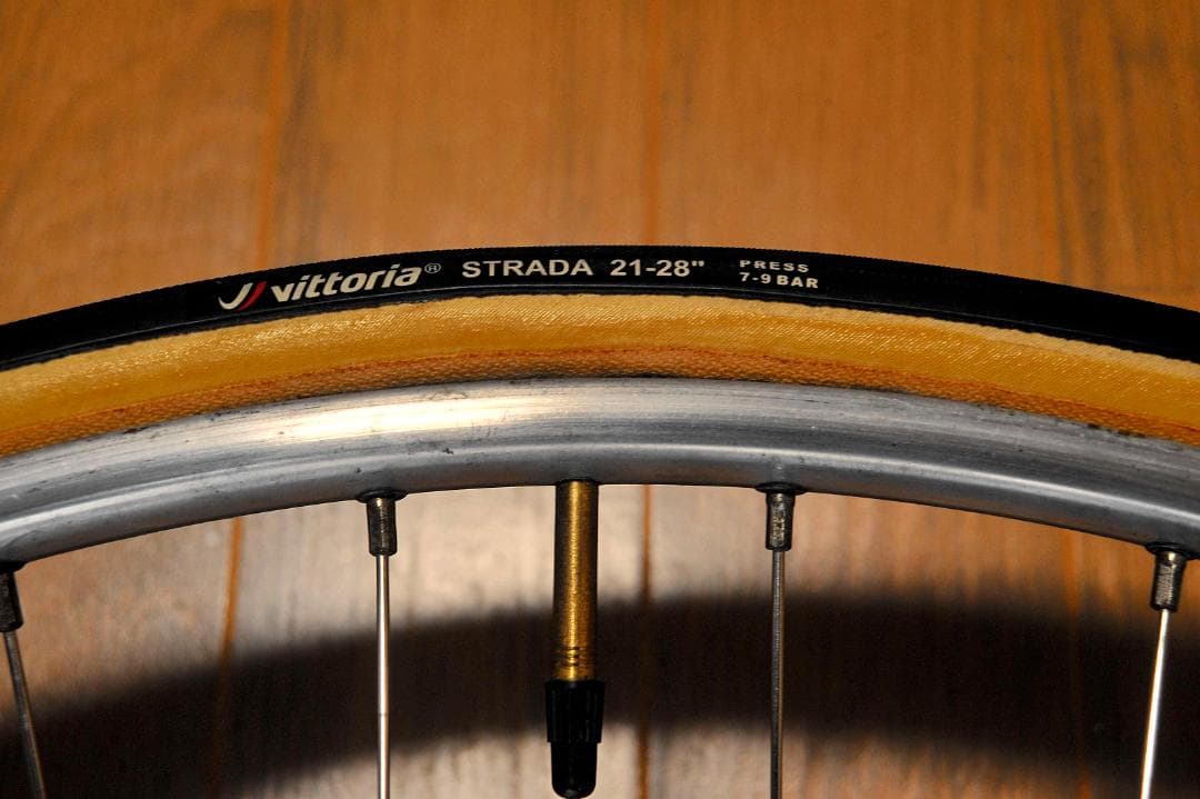 SUPER CHAMPION　&　SHIMANO HAB FRONT完組ホイール