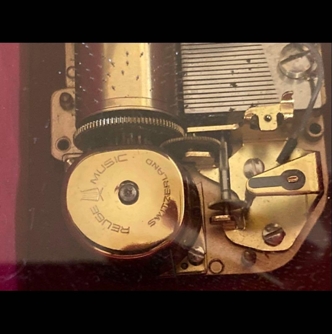 スイス　(リュージュ) ルージュ社 36弁 オルゴール 宝石箱